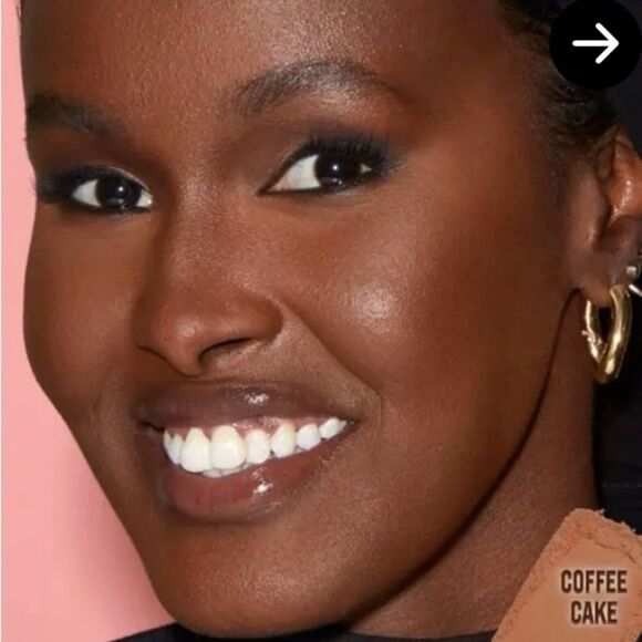 HUDA BEAUTY Easy Bake and Snatch Pressed Brightening and Setting Powder  (BNIB) - Picture 4 of 4